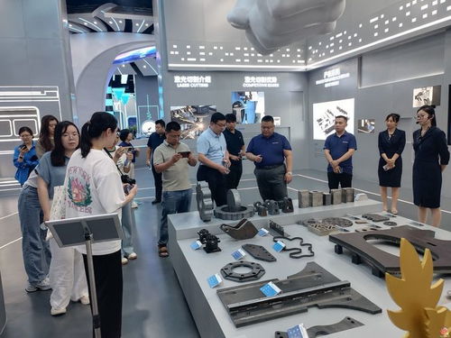 云話山東 走進濟南丨森峰激光 焊牢全球產(chǎn)業(yè)鏈的中國力量