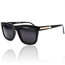 包 啄木鳥眼鏡價格、比價導購與評測 易購網眼鏡選購指南